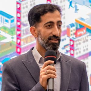 علی تنها